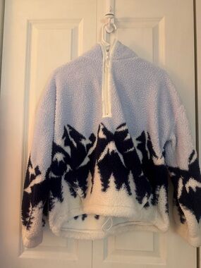 No Boundaries Light Blue Sherpa Half-Zip Pullover